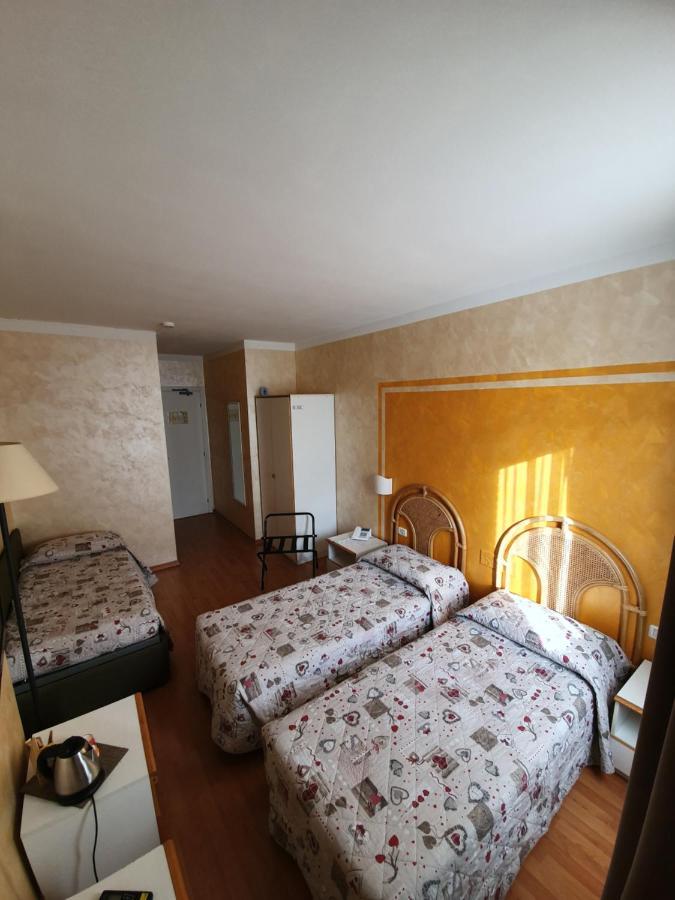 Hotel Le Pageot Аоста Экстерьер фото